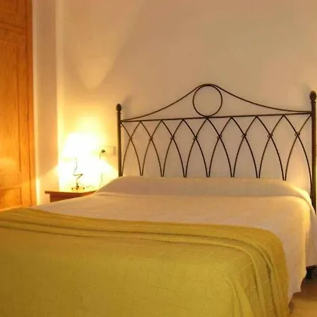 With Wifi And Air Con Holiday home